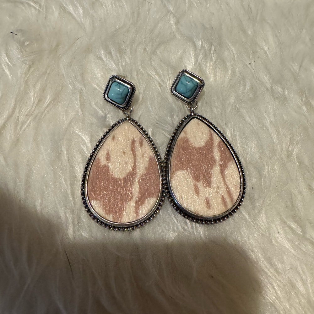 Cowhide Fur Pattern and Turquoise Teardrop and Square Earrings